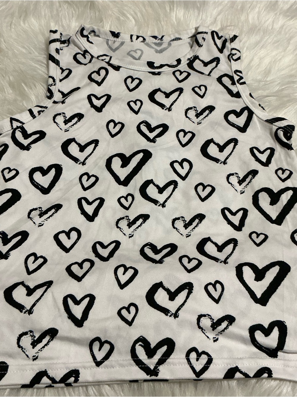 Size 130/7-8Y US Asian black/white heart tank top for girls